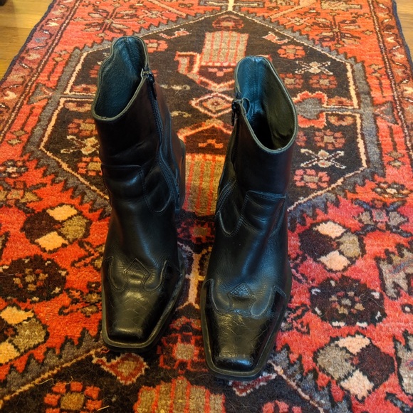 SOLD Shelly’s of London vintage western boots - Picture 2 of 7